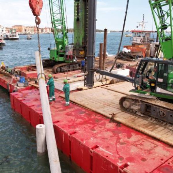 Rifacimento del pontile ACTV a Venezia - Geofondazioni